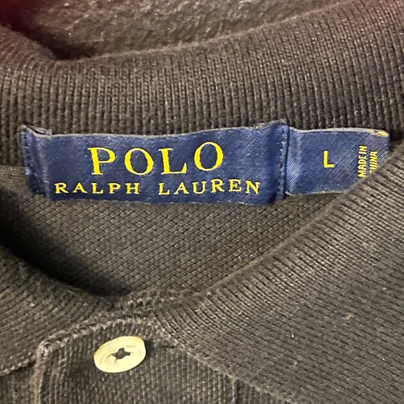 Polo by Ralph Lauren Men's Polo Shirt in Black with Red Logo - Picture 2 of 3